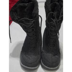 Itasca Women’s Winter Snow Boots Size 8 Black Quilted Lace Up
